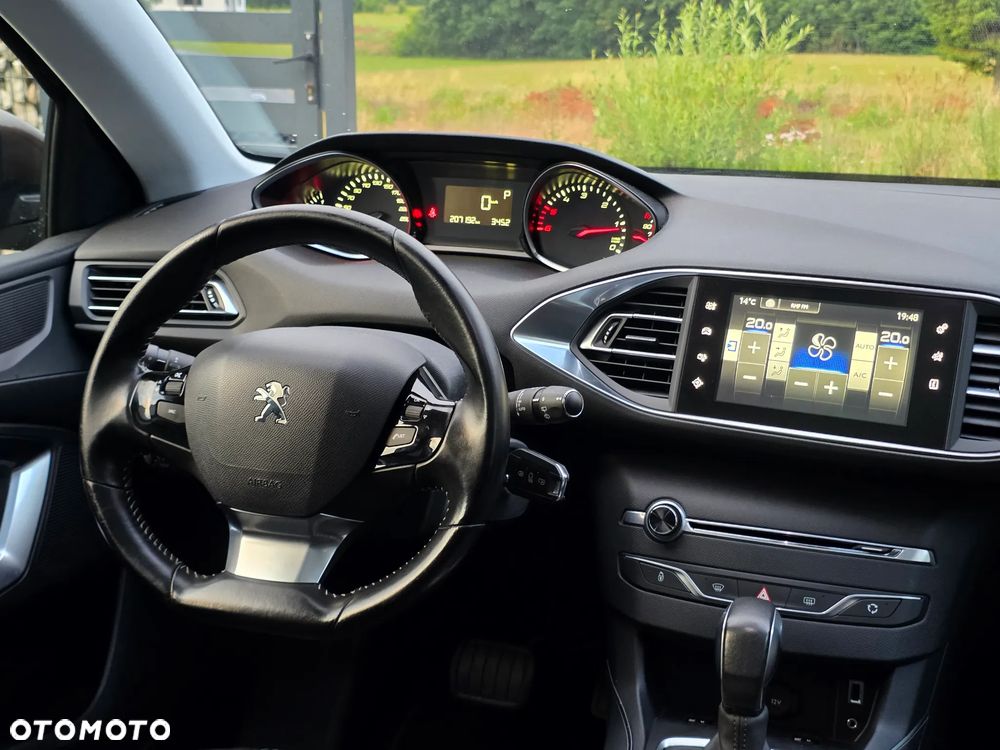 Peugeot 308 BlueHDi 150 EAT6 Stop & Start Niveau 2 Business-Line - 27