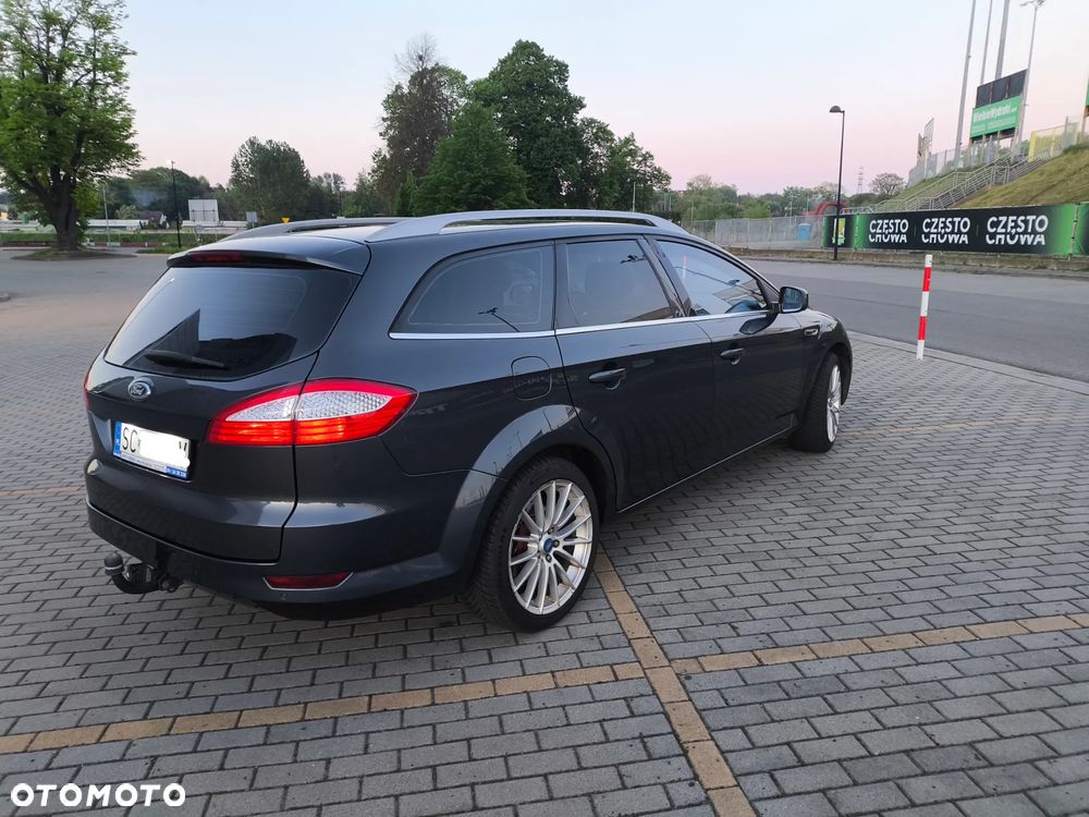 Ford Mondeo 2.0 Ghia Executive - 7