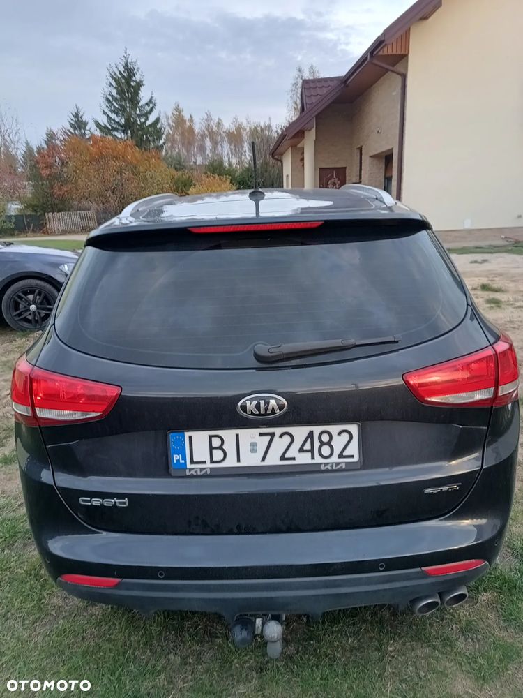 Kia Ceed Cee'd 1.6 CRDi GT Line DCT - 3