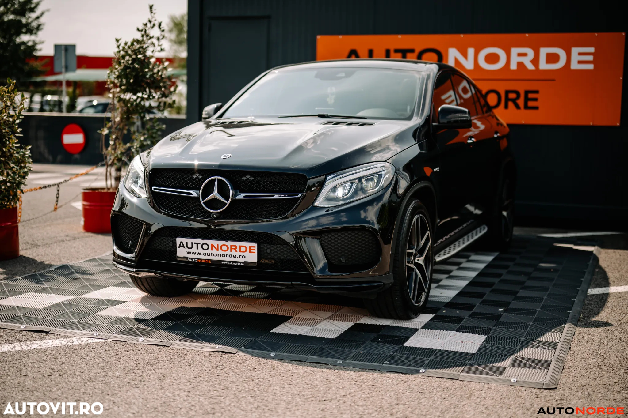 Mercedes-Benz GLE 43 AMG 4MATIC - 3