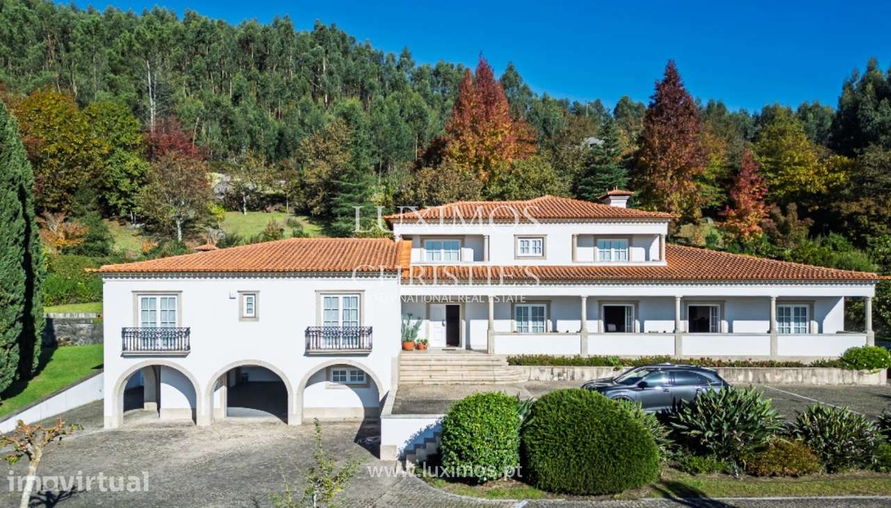 Moradia V6 com jardim e piscina à venda em Guimarães - Grande imagem: 3/25