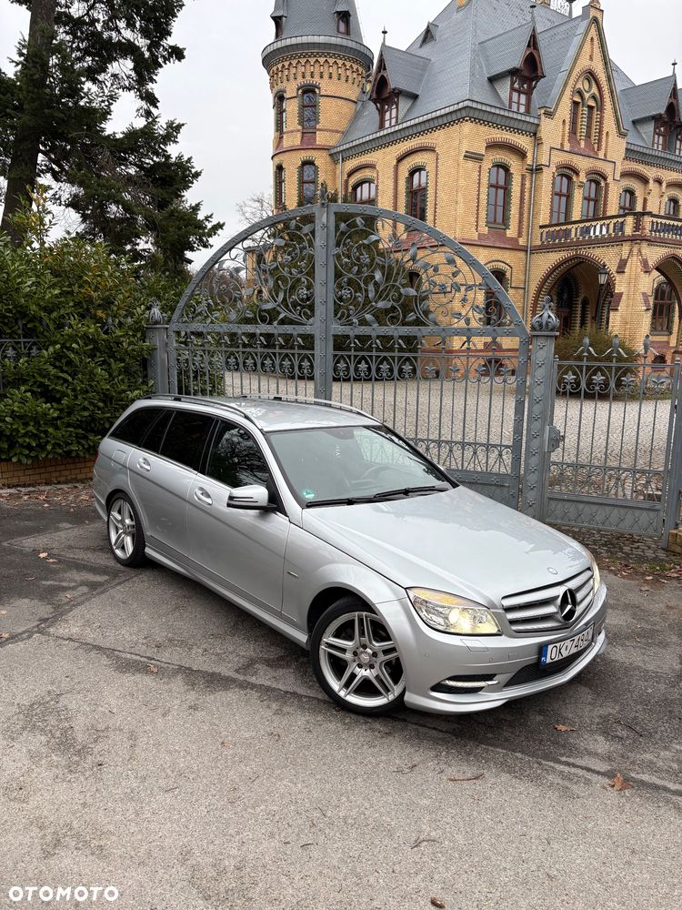 Mercedes-Benz Klasa C 220 CDI DPF BlueEFFICIENCY SPORT EDITION - 4