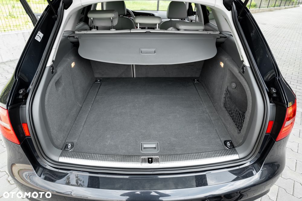 Audi A4 Avant 2.0 TDI DPF Attraction - 16