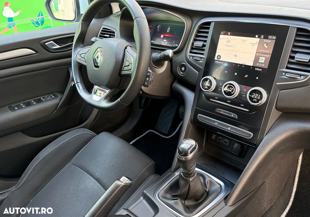 Renault Megane BLUE dCi 115 Techno - 10