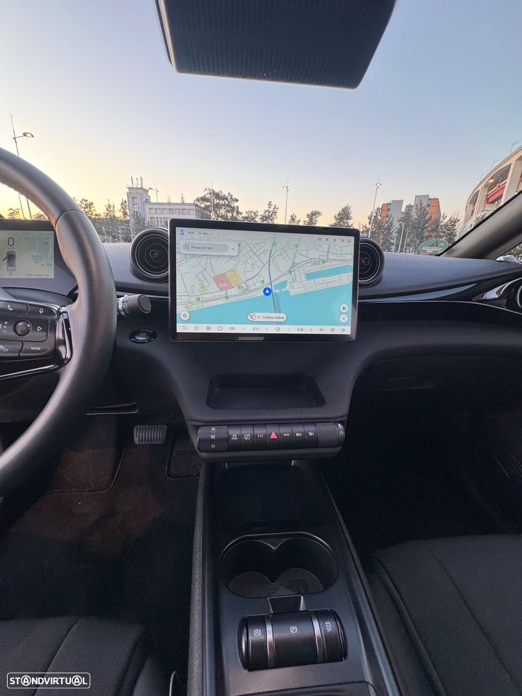 BYD Dolphin 60.4 kWh Comfort - 8