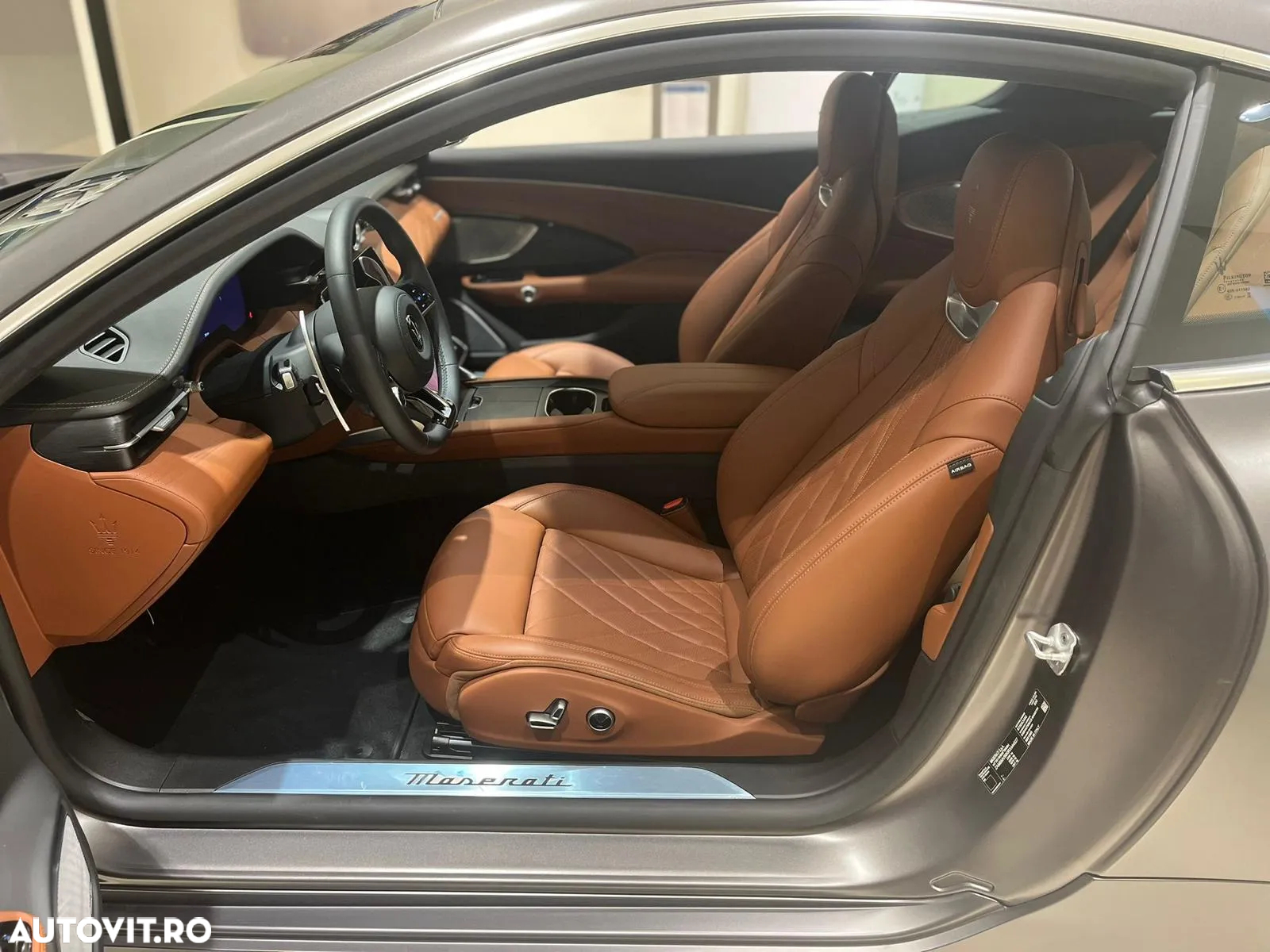Maserati GranTurismo Modena - 12