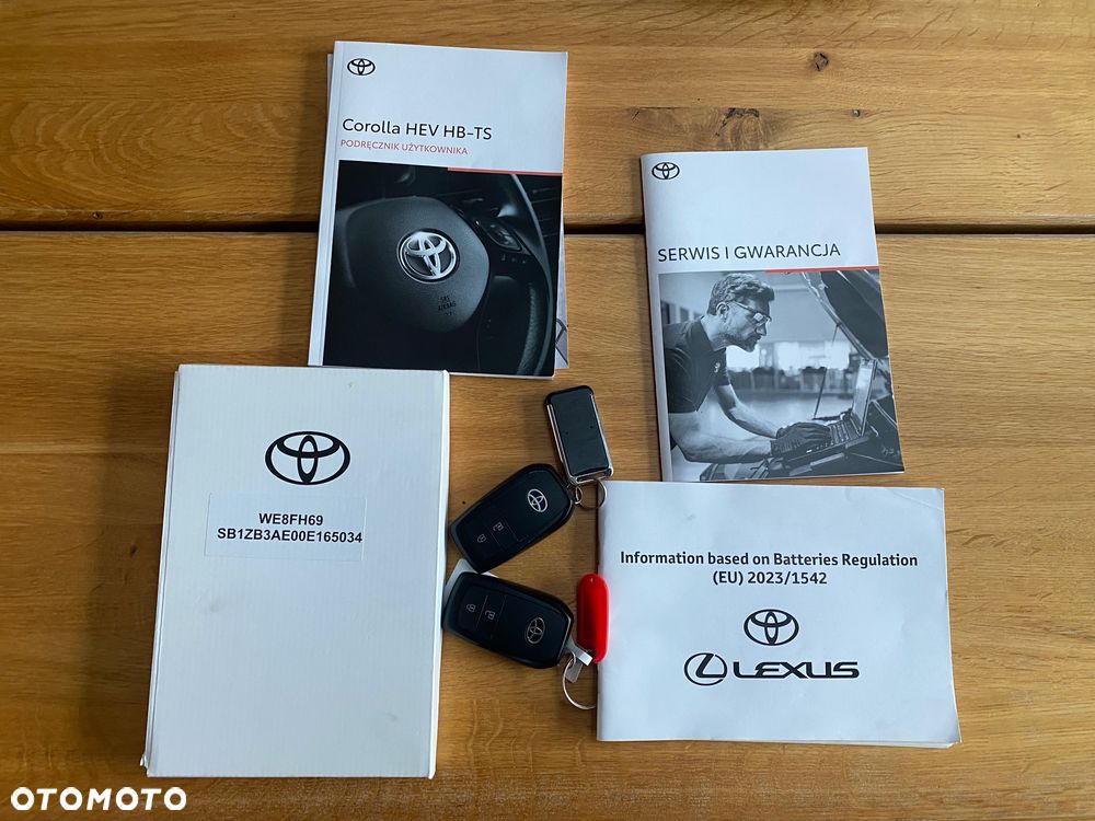 Toyota Corolla 1.8 Hybrid Comfort - 30