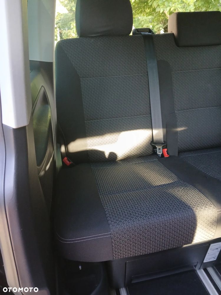 Volkswagen Multivan 2.0 TDI L1 Comfortline DSG - 9