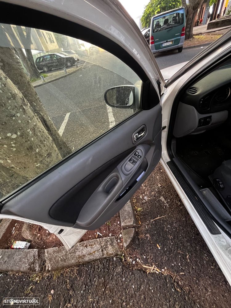 Nissan Almera 1.5 Tekna Plus TAE - 13