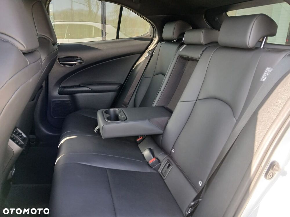 Lexus UX 250h GPF F Sport Design 2WD - 7