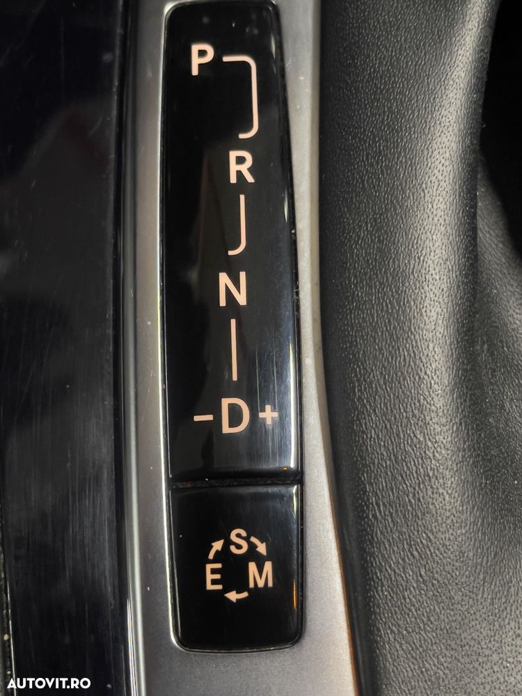 Mercedes-Benz C 250 CGI BlueEFFICIENCY - 19