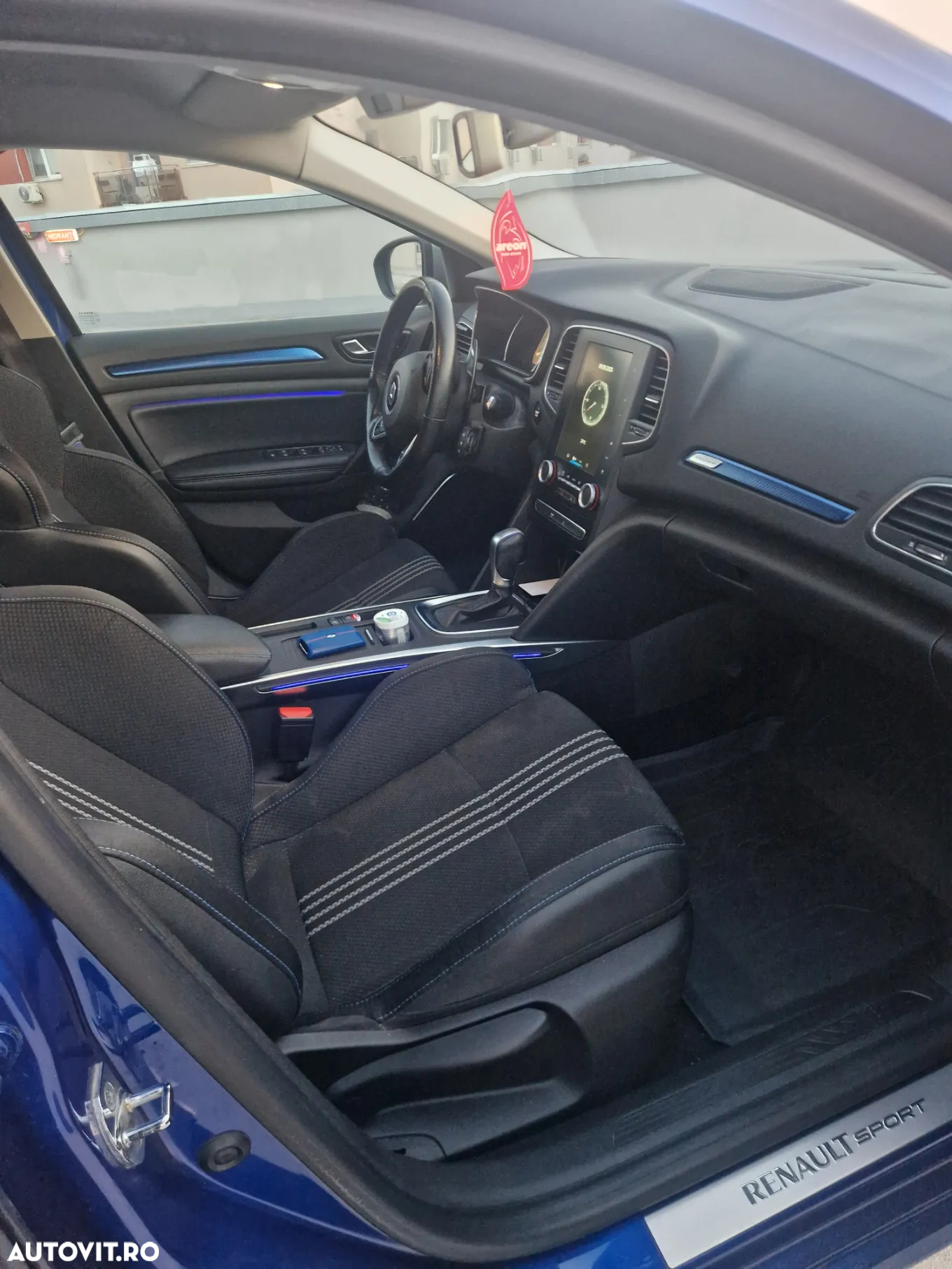 Renault Megane ENERGY TCe EDC GT - 18