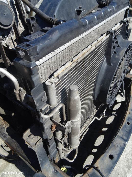 Vand Set Radiatoare Kia Sorento 2.5 CRDI 140CP din 2005 - 2