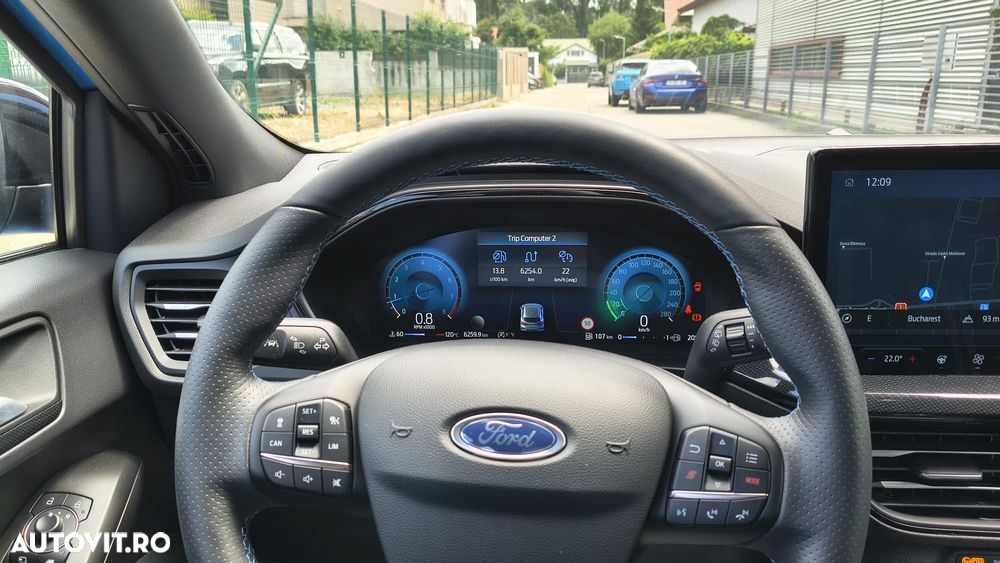 FORD Focus 2024 — imagine 9