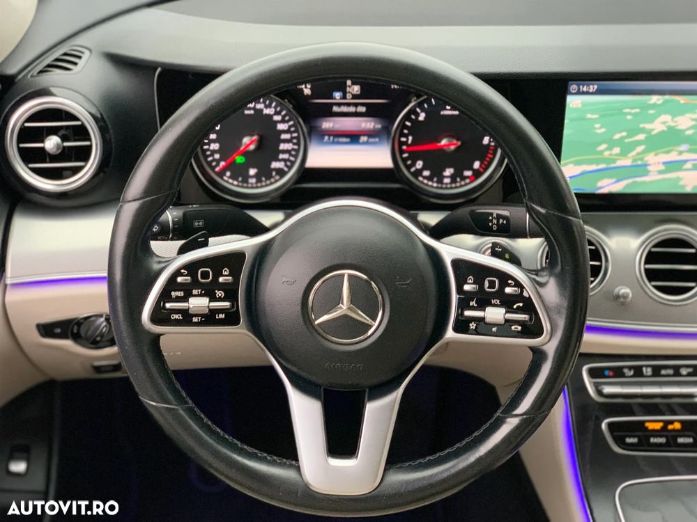 Mercedes-Benz E - 19