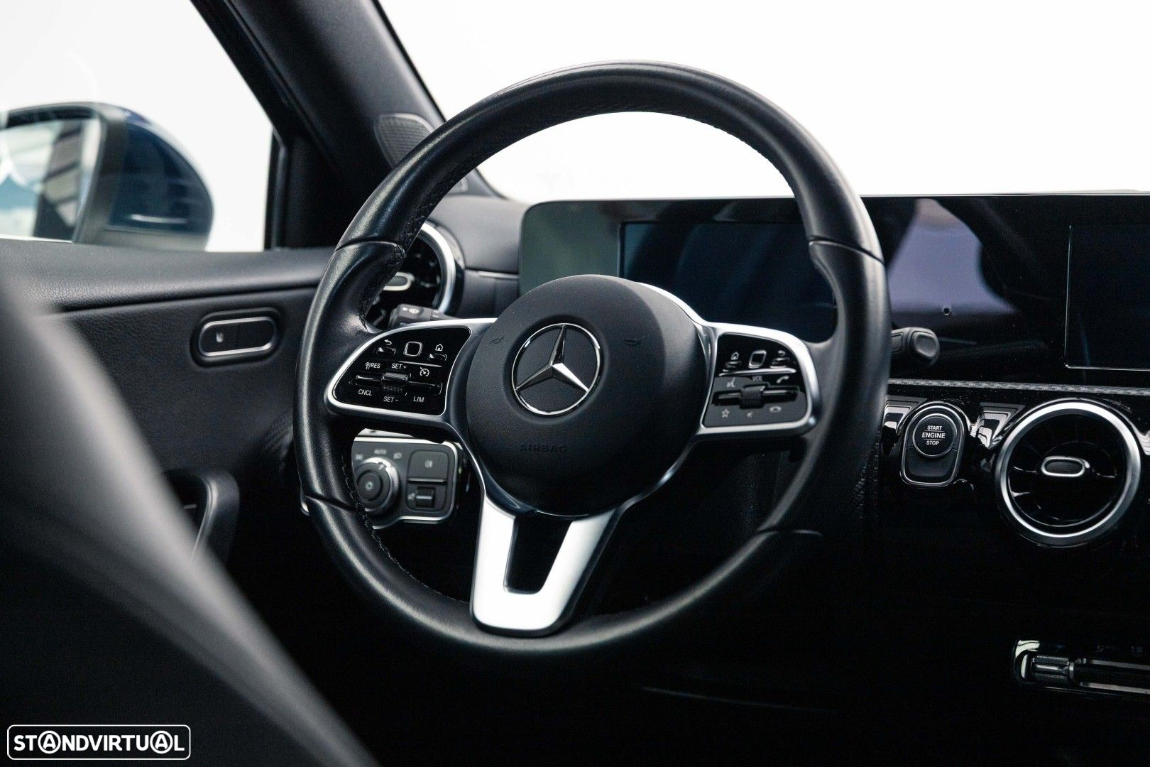 Mercedes-Benz A 250 e Style Plus - 25