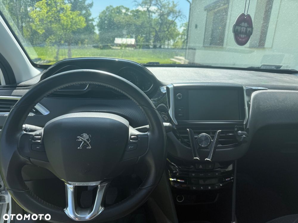 Peugeot 2008 PureTech 110 Stop&Start Style - 6