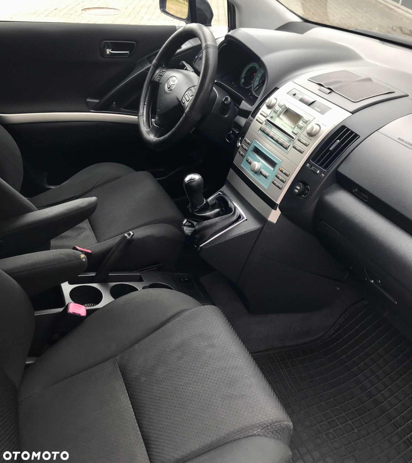Toyota Corolla Verso 1.8 Sol 7os - 16
