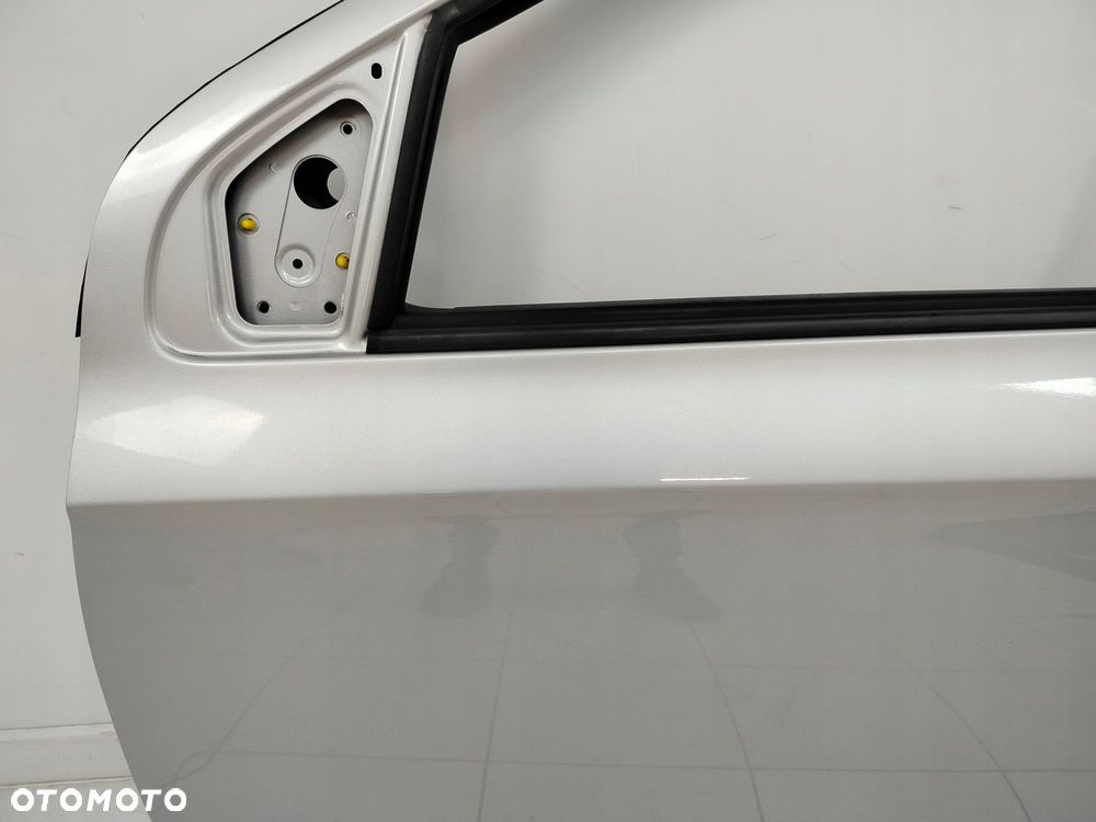 hyundai i20 i 08r- drzwi lewe przednie lewy przód rys - 2