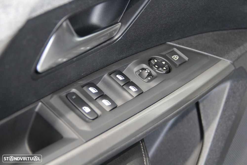 Peugeot 3008 1.2 Hybrid Allure e-DCS6 - 6