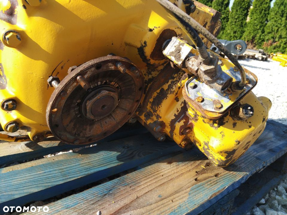 Dropbox Skrzynia Volvo A25 - 8