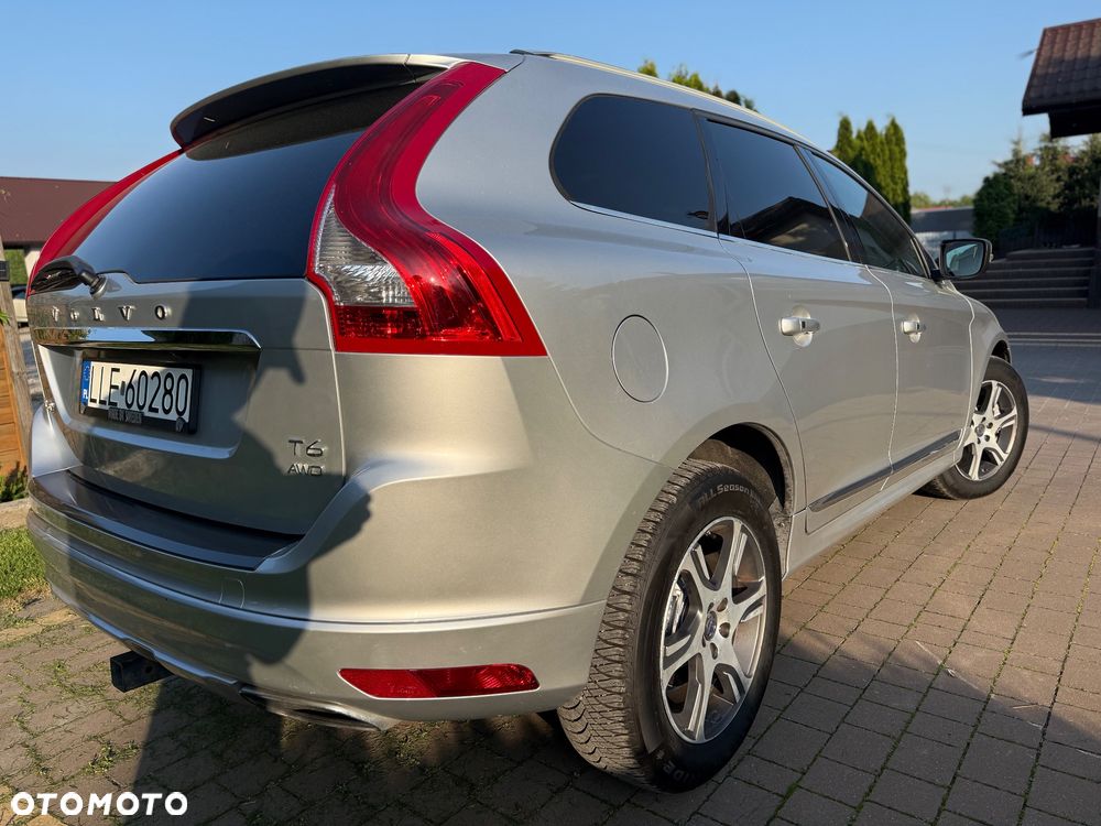 Volvo XC 60 T6 AWD Momentum - 6