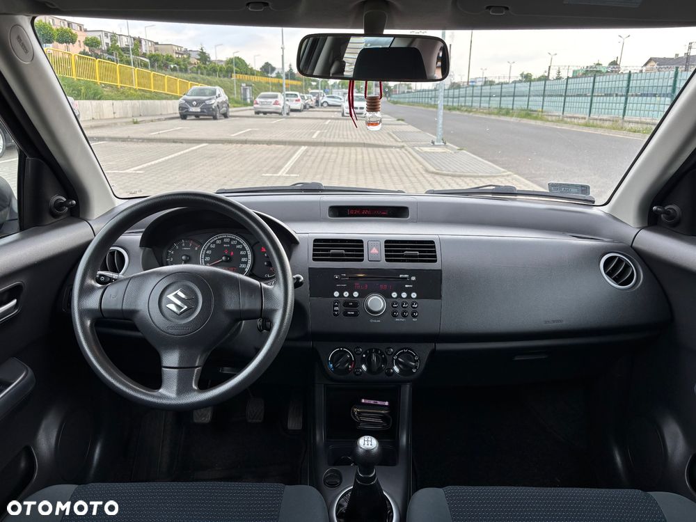 Suzuki Swift 1.3 Comfort - 8