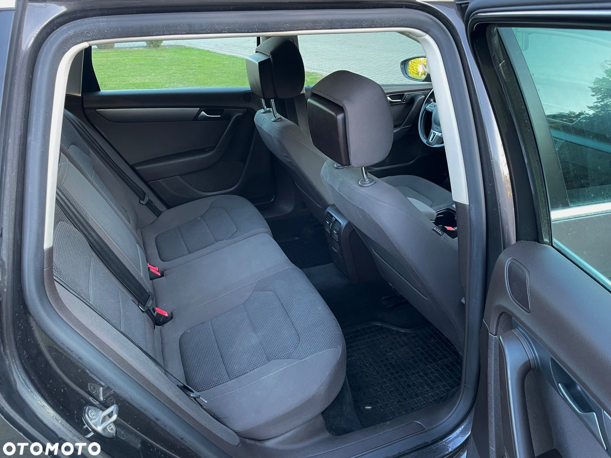 Volkswagen Passat 1.8 TSI Comfortline - 22