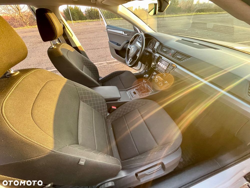 Skoda Superb 1.6 TDI Active - 13