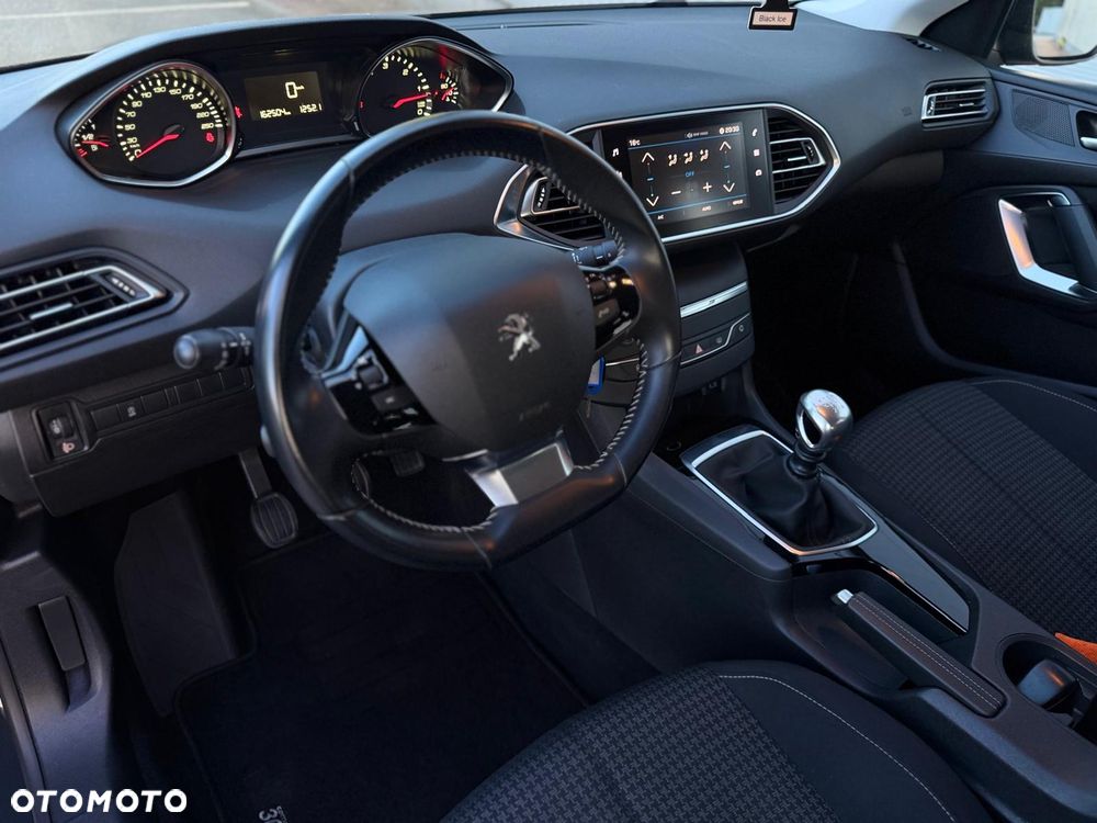 Peugeot 308 BlueHDi FAP 130 Stop & Start Active - 36
