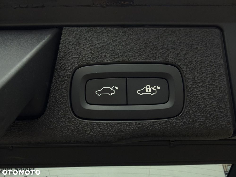 Volvo XC 60 - 19