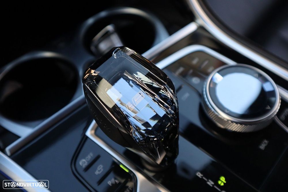 BMW 840 d xDrive Pack M - 43