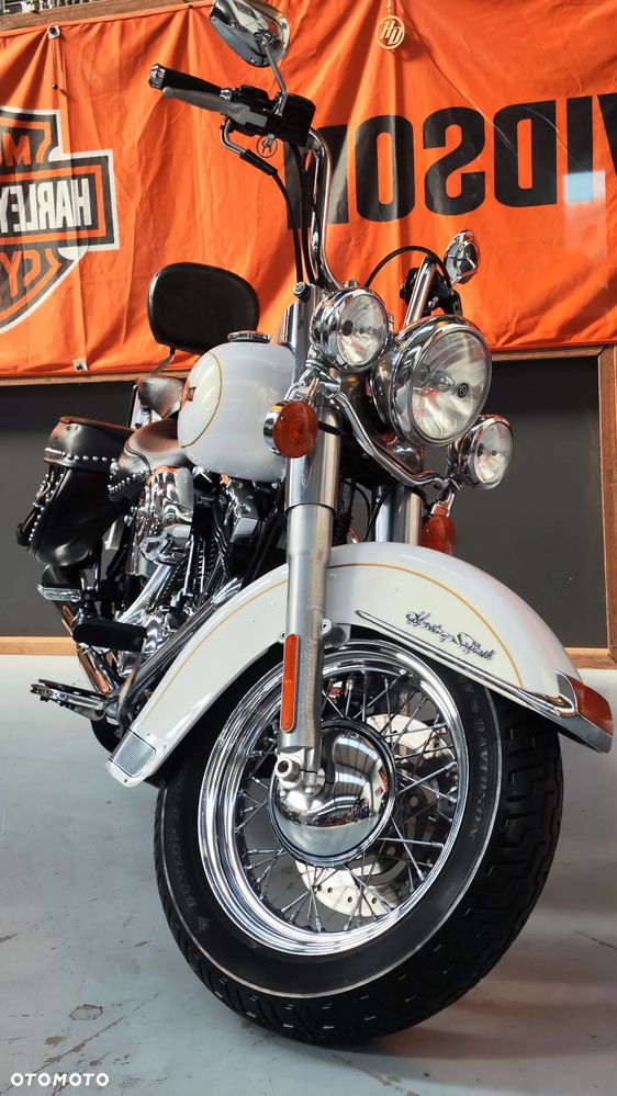 Harley-Davidson Softail Heritage Classic - 4