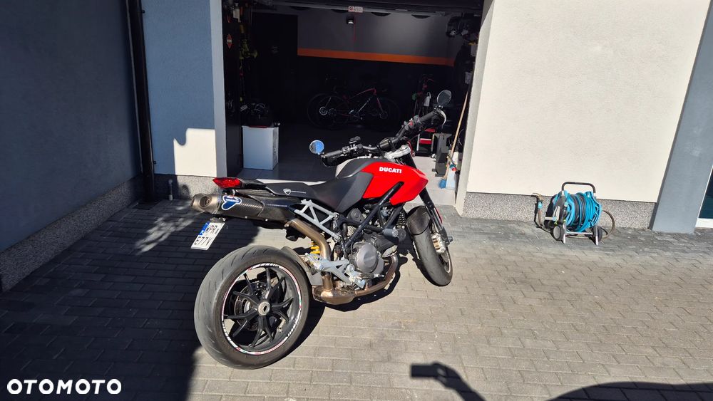 Ducati Hypermotard - 4