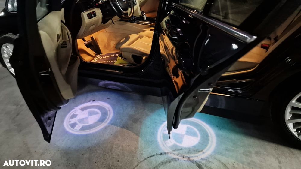 BMW Seria 3 320d Aut. Blue Performance Luxury Line - 33