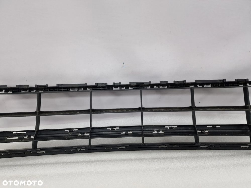 VW PASSAT B8 R-LINE / GTE LIFT 18- KRATKA ŚRODKOWA ZDERZAKA PRZEDNIEGO PRZÓD , NR 3G0853671AA / 3G0853677A / 3G0853671S / 3G0853677AG , NR AUKCJI KR149 - 8