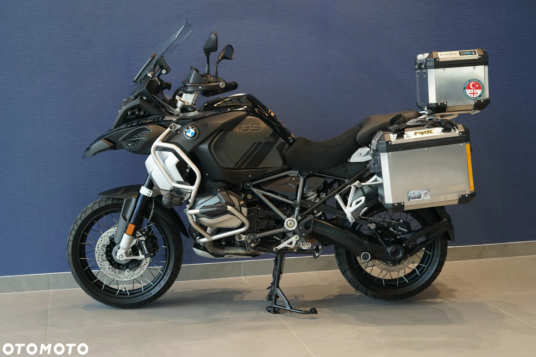 BMW R - 6