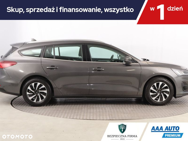 Ford Focus - 7