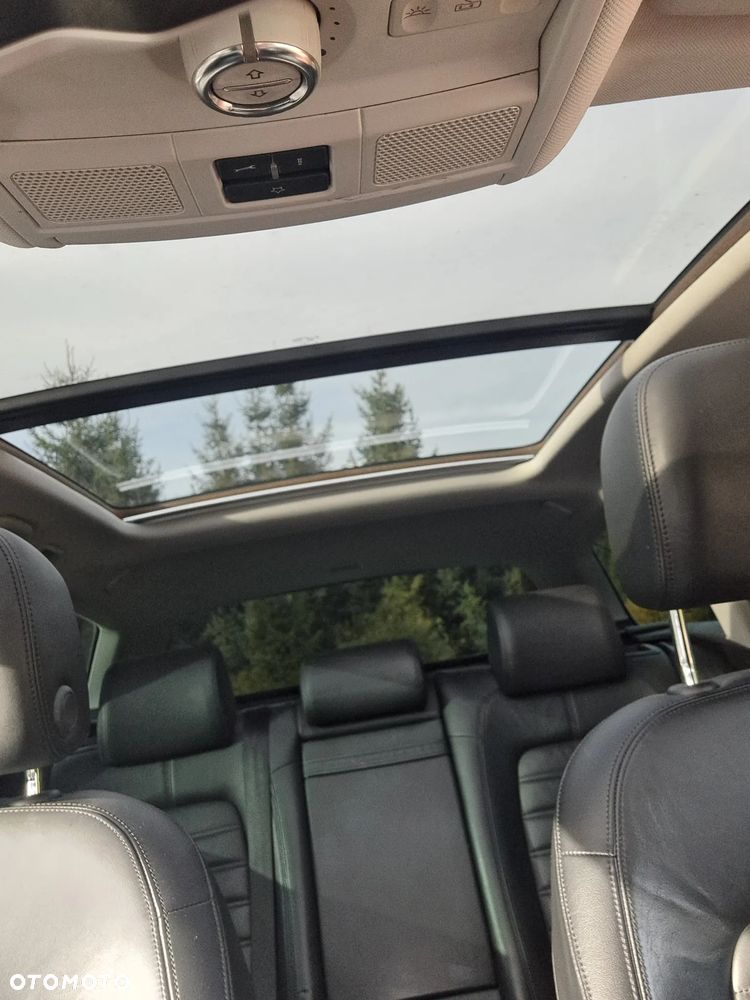 Volkswagen Passat 2.0 TDI DPF Highline - 11