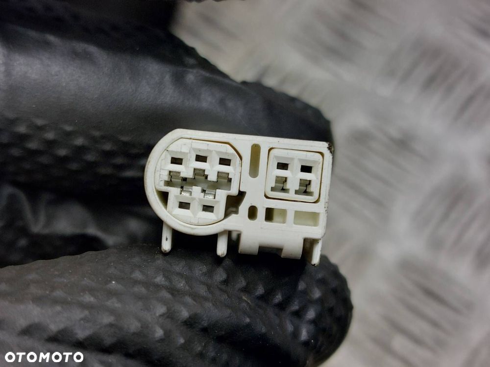 LUSTERKO PRAWE ELEKTRYCZNE AVENSIS T25 209 7 PIN EU - 7