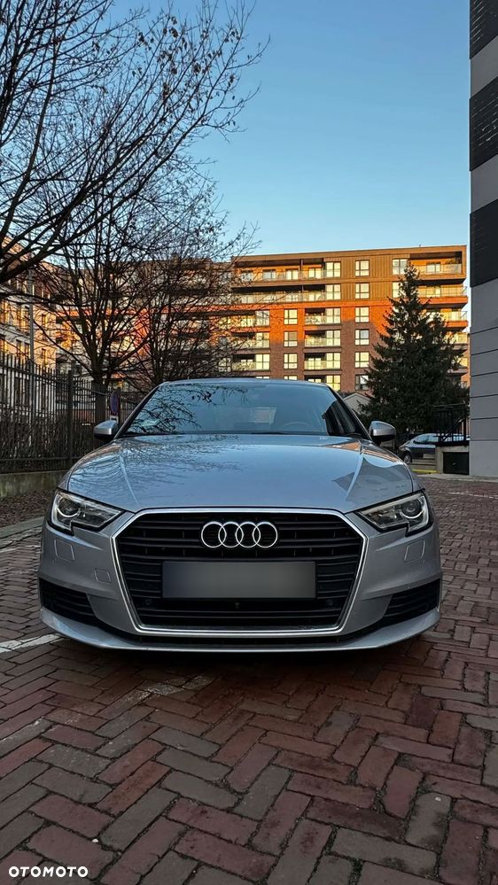 Audi A3 Sportback 1.6 TDI S tronic - 1