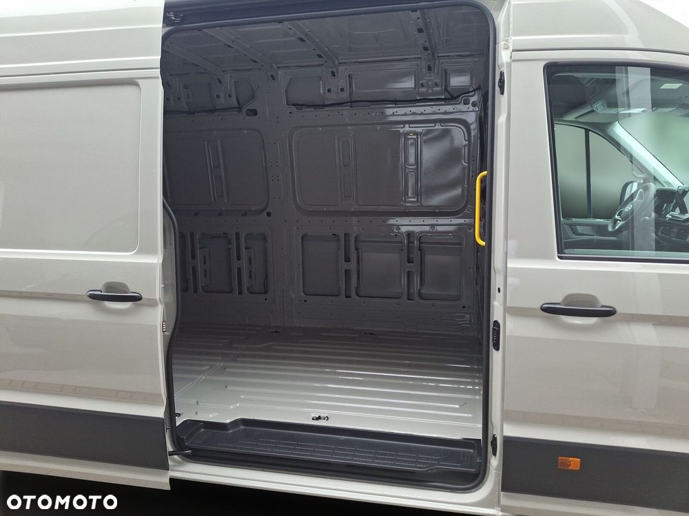 Volkswagen Crafter 2.0 TDI 177 KM - 32