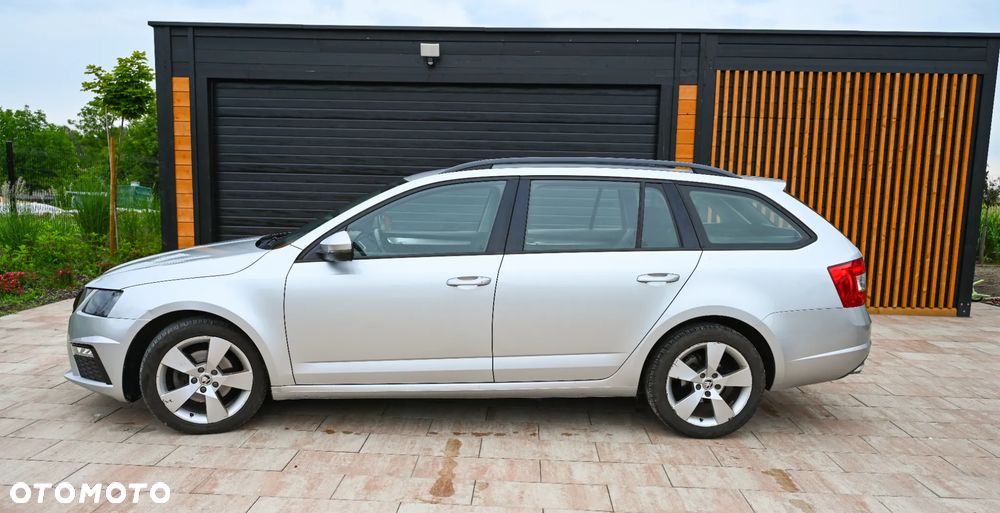 Skoda Octavia 2.0 TDI DSG Style - 2