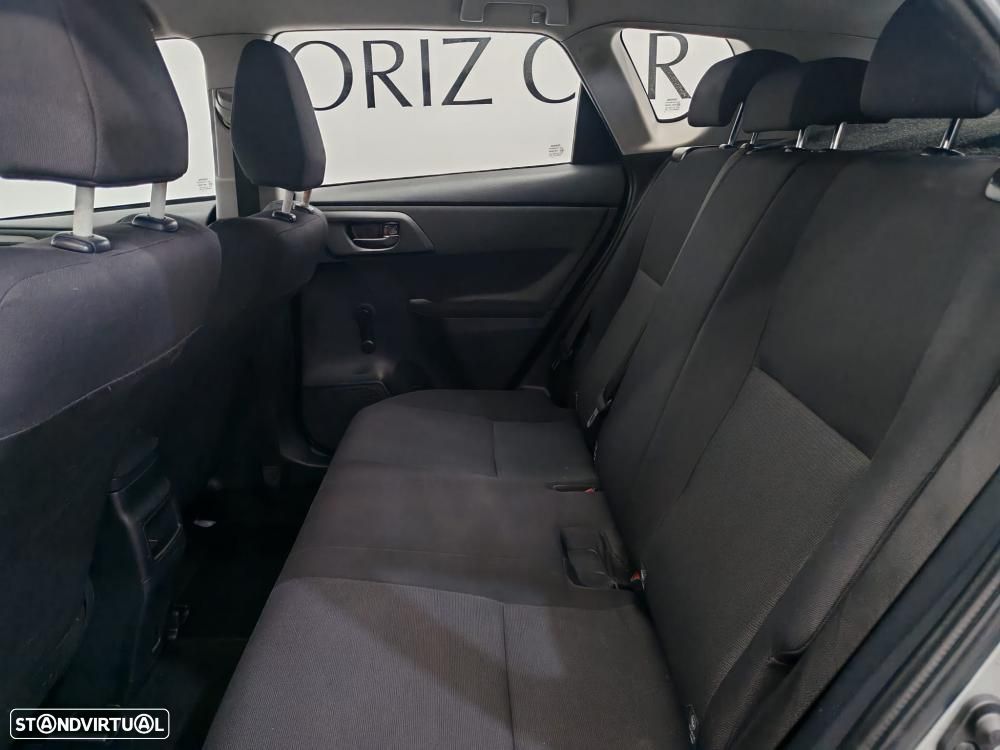 Toyota Auris 1.6 D-4D Comfort - 9