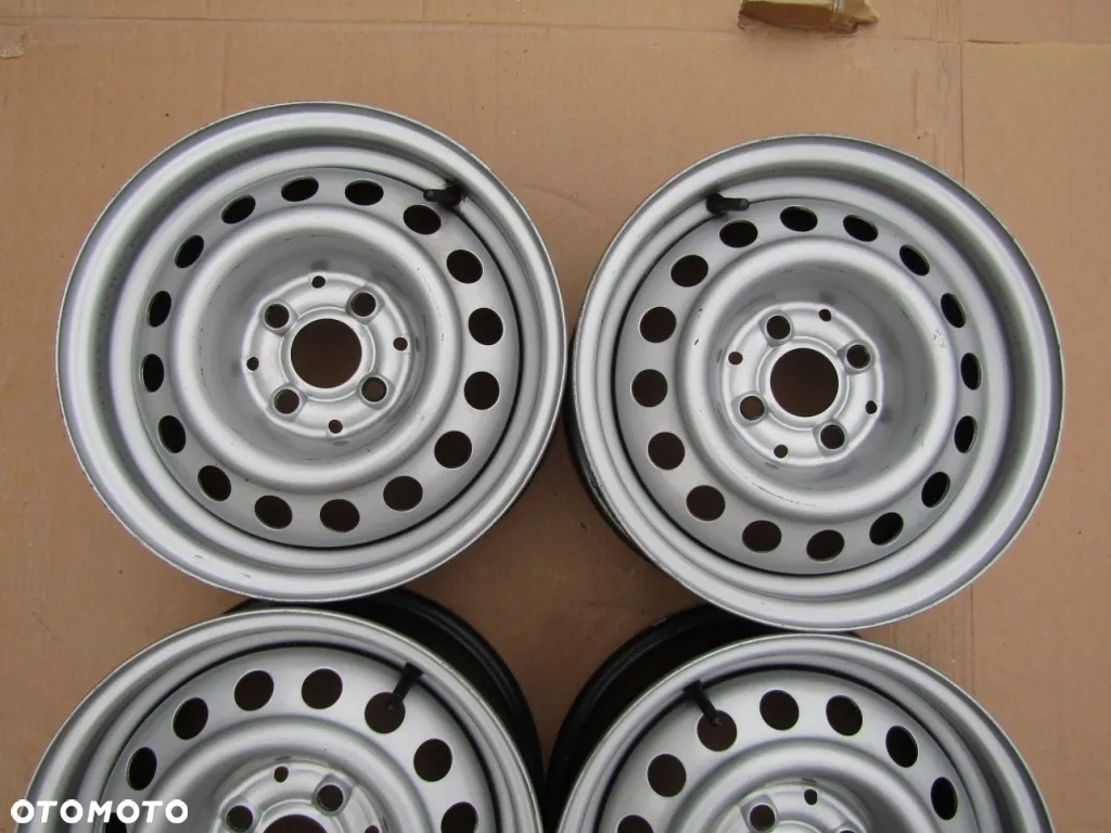 4x Felgi 14 VW Caddy Passat Golf II III / BMW / Przyczepa Laweta 4x100 ET35 - 4