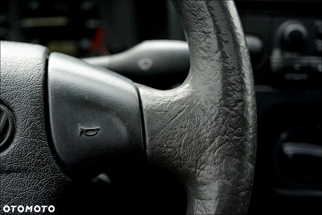 Volkswagen Vento - 28