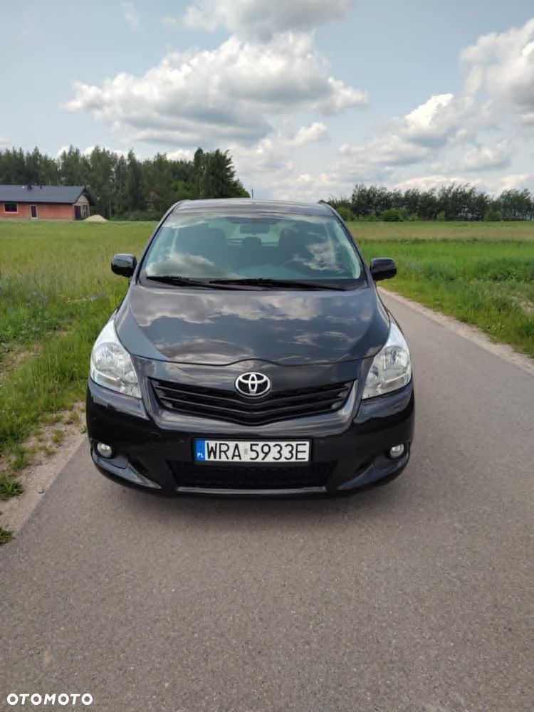 Toyota Verso 2.0 D-4D - 12