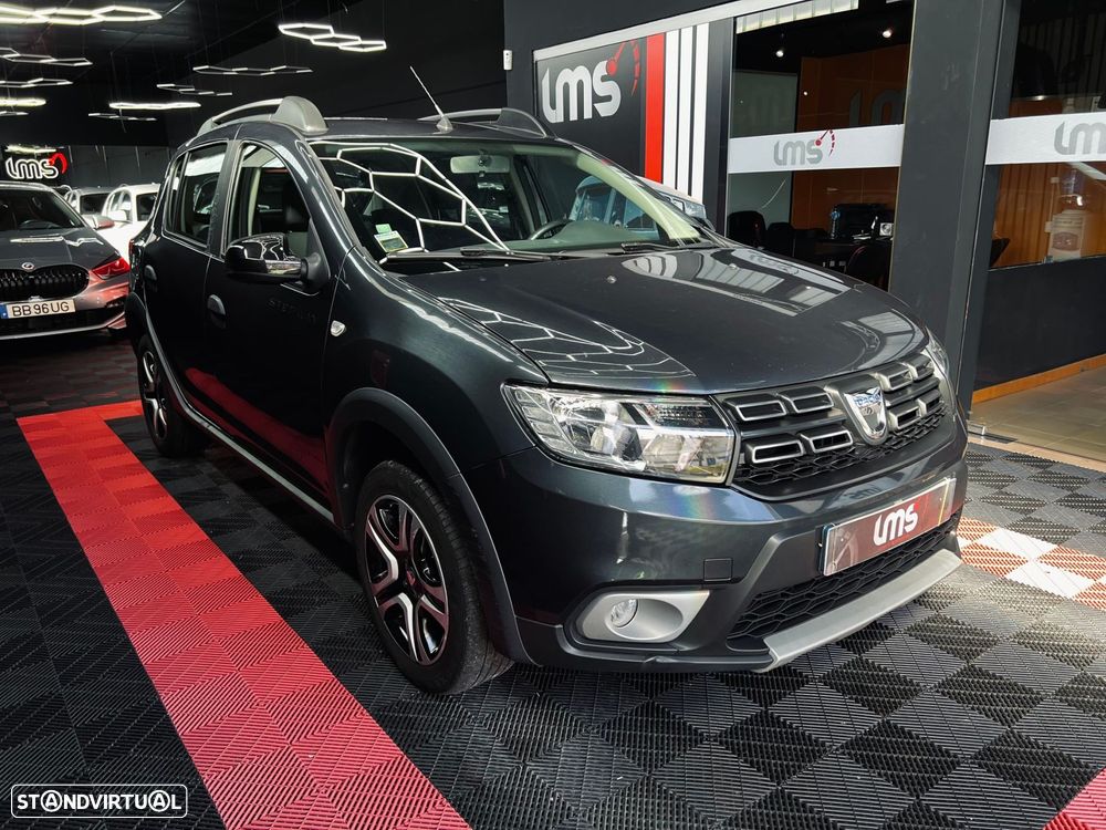 Dacia Sandero 1.0 ECO-G Stepway Bi-Fuel - 1