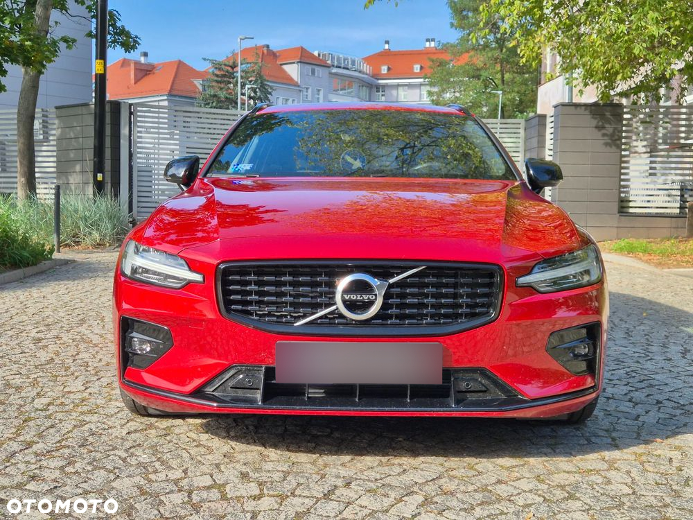 Volvo V60 B3 B R-Design - 9