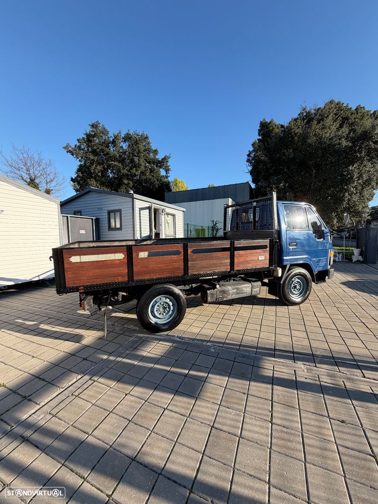 Toyota DYNA 2500 DIESEL 3 LUGARES CAIXA ABERTA - 11
